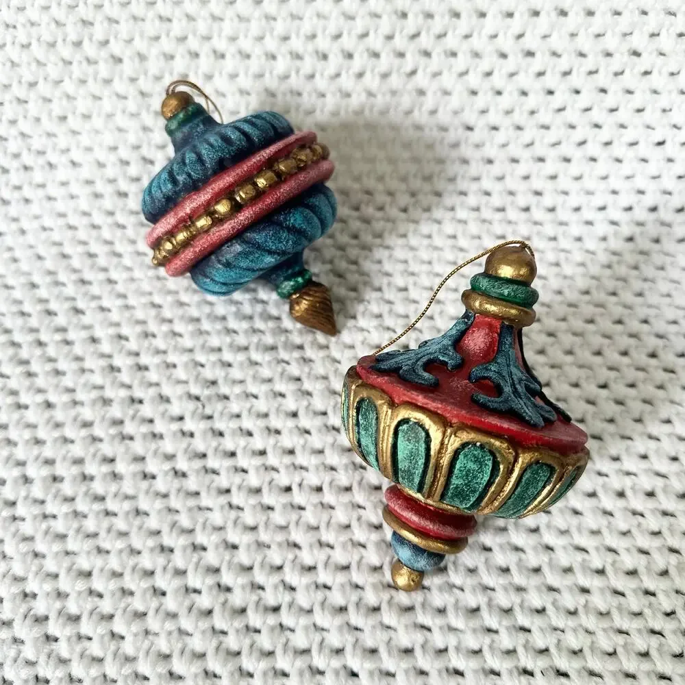 Hand Carved Resin Philippines Vintage Set 2 Finial Top Style Festive Ornaments